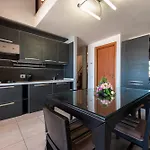 아파트 Moderno
